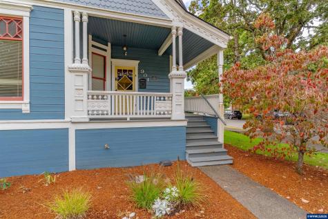 901 13th Street SE Salem OR 97302