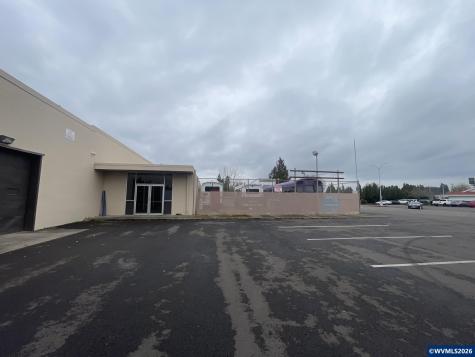 4675 Portland Road NE Salem OR 97305