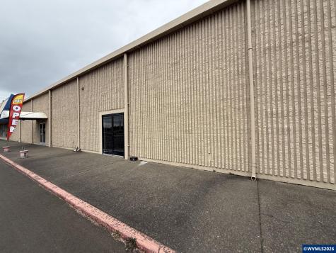 4675 Portland Road NE Salem OR 97305