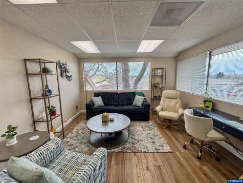 525 Glen Creek (#330) Road NW Salem OR 97304