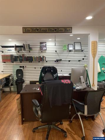 3270 Market Street Salem OR 97302