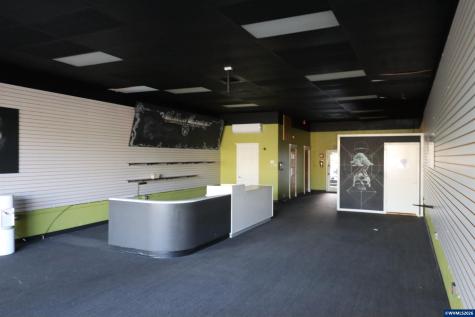 1071 Commercial Street SE Salem OR 97302