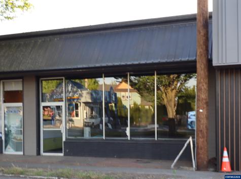 1071 Commercial Street SE Salem OR 97302