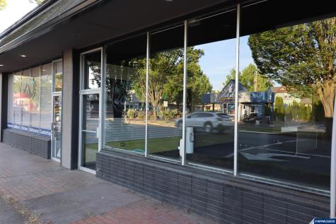 1071 Commercial Street SE Salem OR 97302