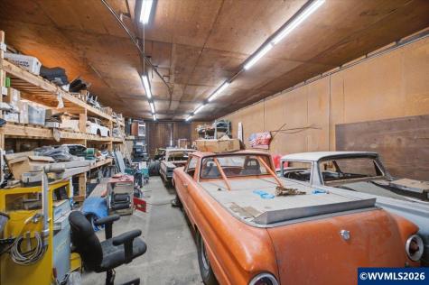 5597 S Santiam Highway Lebanon OR 97355
