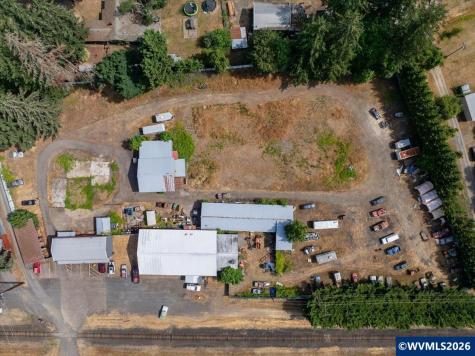 5597 S Santiam Highway Lebanon OR 97355