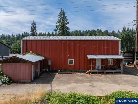 5597 S Santiam Highway Lebanon OR 97355