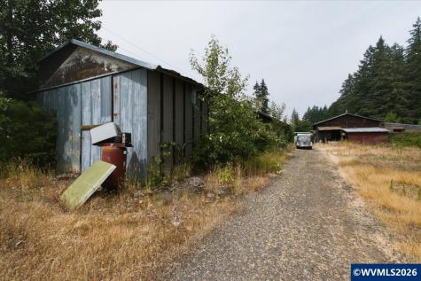 5597 S Santiam Highway Lebanon OR 97355