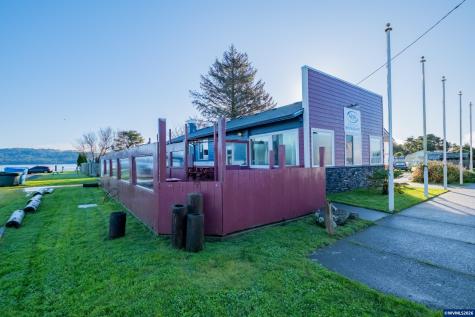 1185 NE Mill (-1165) Street Waldport OR 97394