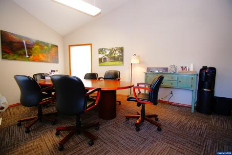 1161 N First Avenue Stayton OR 97383