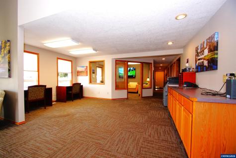 1161 N First Avenue Stayton OR 97383