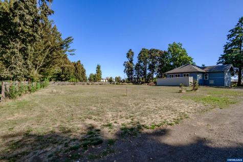 995 Belle Passi Road NE Woodburn OR 97071