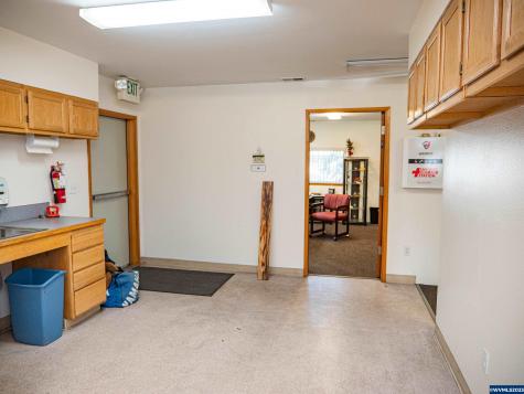 1744 Main Street Sweet Home OR 97386