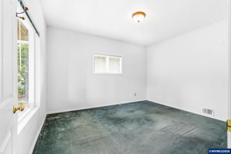 1415 Liberty Street SE Salem OR 97302