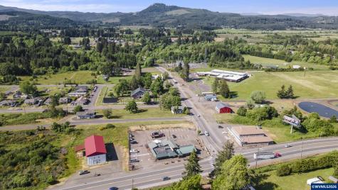 28405 Salmon River Highway Grand Ronde OR 97347