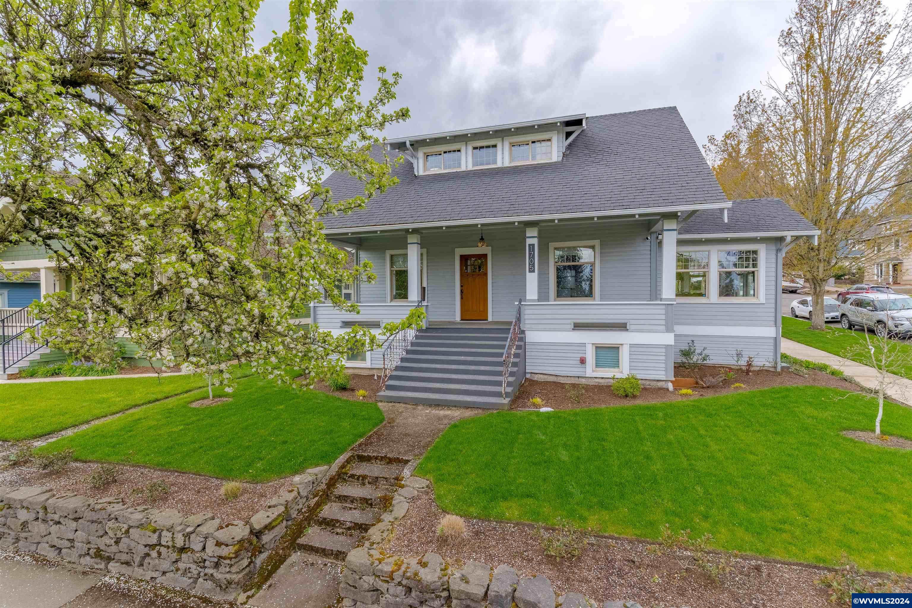 1705 Commercial Street SE Salem OR 97302