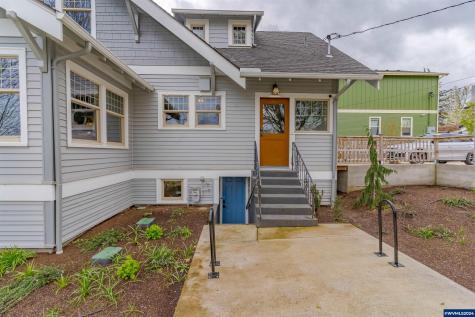 1705 Commercial Street SE Salem OR 97302