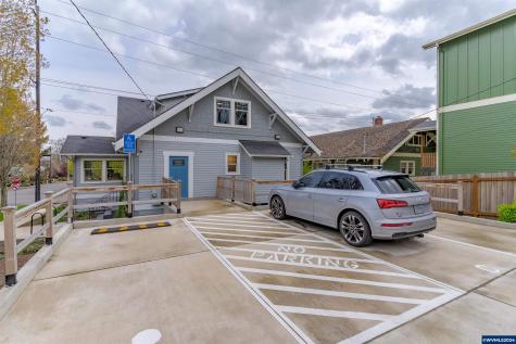 1705 Commercial Street SE Salem OR 97302