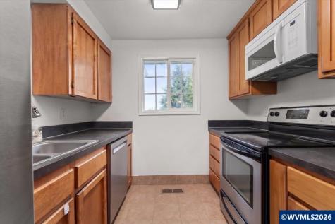 941 Beaver Creek Road Aumsville OR 97325