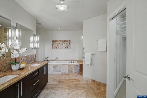 136 SW Washington #502 Avenue Corvallis OR 97333