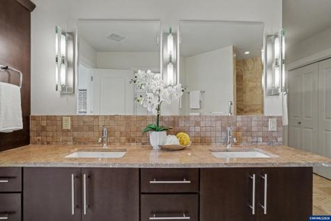 136 SW Washington #502 Avenue Corvallis OR 97333