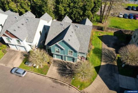 4074 Aden Place NE Salem OR 97305