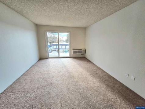 950 Evergreen #207 Road Woodburn OR 97071