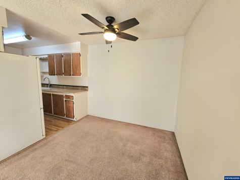 950 Evergreen #207 Road Woodburn OR 97071