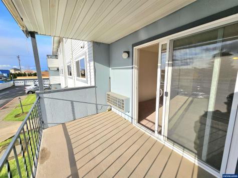 950 Evergreen #207 Road Woodburn OR 97071