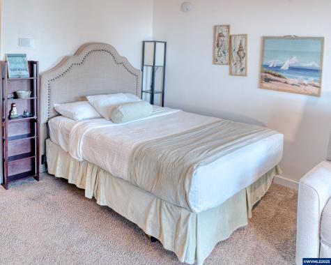 301 Otter Crest Lp Otter Rock OR 97369