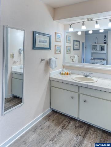 301 Otter Crest Lp Otter Rock OR 97369
