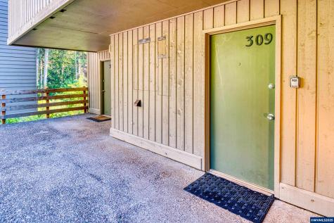 301 Otter Crest Lp Otter Rock OR 97369