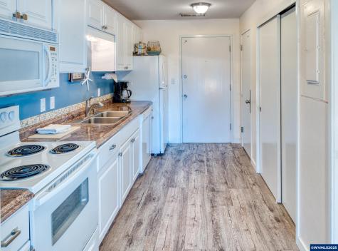 301 Otter Crest Lp Otter Rock OR 97369