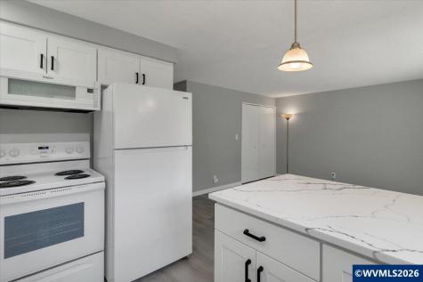 3808 3rd Avenue N Keizer OR 97303