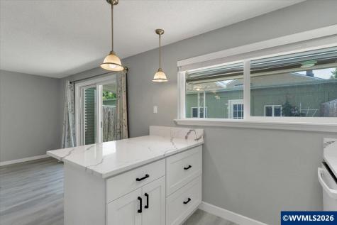 3808 3rd Avenue N Keizer OR 97303