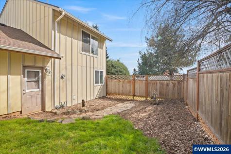 1450 SW Bridlewood (#1) Drive Dallas OR 97338