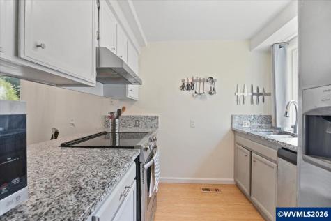 1450 SW Bridlewood (#1) Drive Dallas OR 97338