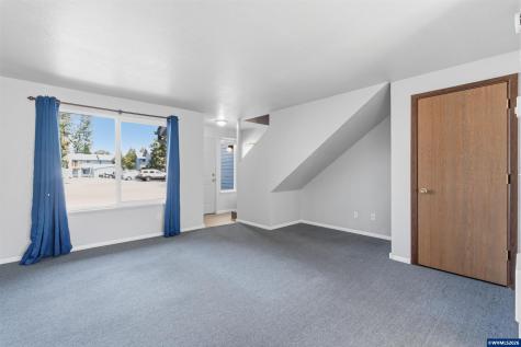 2555 SW Pickford #B Street Corvallis OR 97333