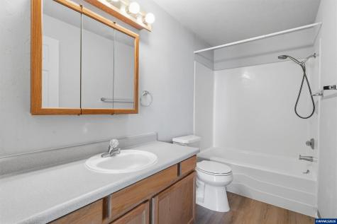 2555 SW Pickford #B Street Corvallis OR 97333