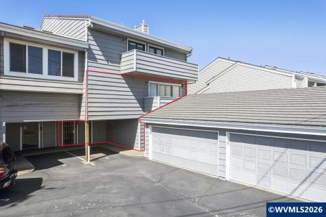 241 SW Ebb Avenue Lincoln City OR 97367