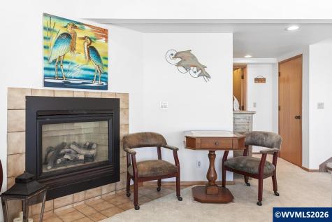 241 SW Ebb Avenue Lincoln City OR 97367
