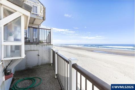 241 SW Ebb Avenue Lincoln City OR 97367