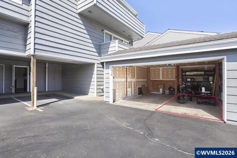 241 SW Ebb Avenue Lincoln City OR 97367