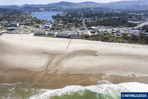 241 SW Ebb Avenue Lincoln City OR 97367