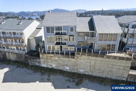 241 SW Ebb Avenue Lincoln City OR 97367