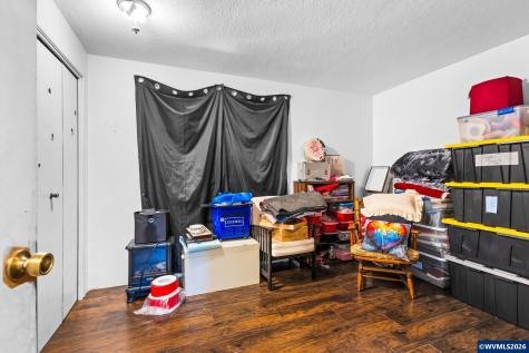 350 NE Evergreen #4 Court Dallas OR 97338