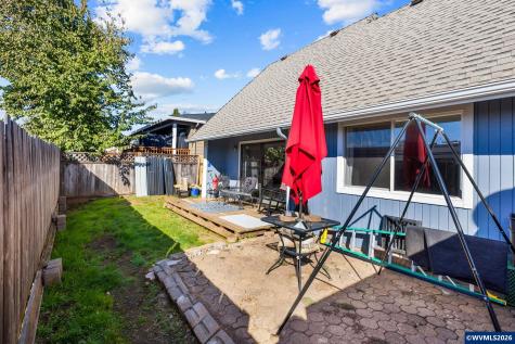 350 NE Evergreen #4 Court Dallas OR 97338