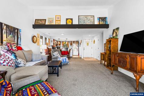 350 NE Evergreen #4 Court Dallas OR 97338