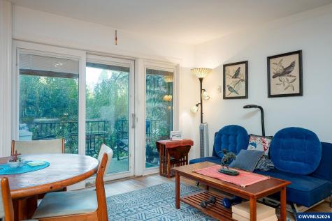 2021 SW Main #32 Street Portland OR 97205