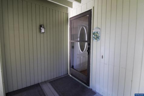 1035 Chestnut Street NW Salem OR 97304